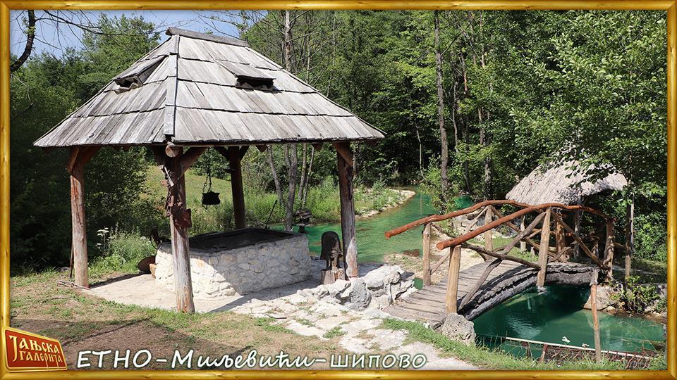 Hotel Etno Kuce Miljevic à Sipovo Extérieur photo
