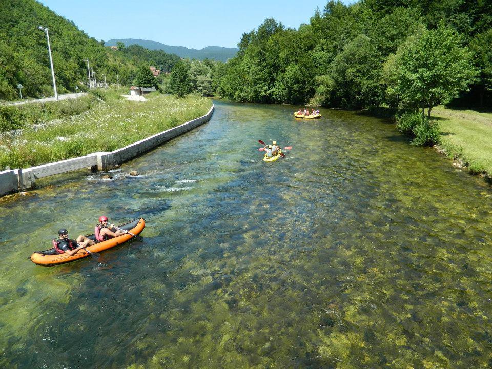 Hotel Etno Kuce Miljevic à Sipovo Extérieur photo